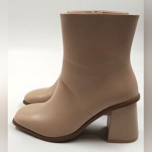 Time and Tru Women's Chunky Heel Ankle Boots SZ 7